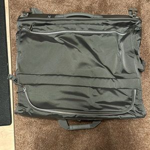 Delsey garment bag